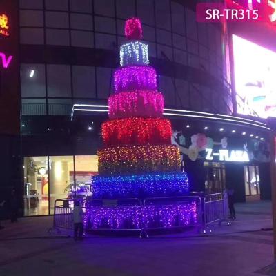 China New Mainstreet 5m 6m 8m Commercial Giant Giant Cake Christmas Tree With Decoration for sale