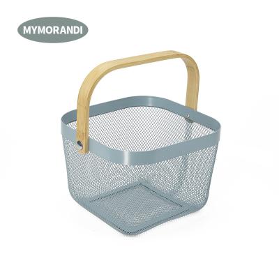 China Sundries Home Storage Baskets Kitchen Bath Toy Metal Organizer Wire Mesh Fruit Storage Basket With Wooden Handle for sale