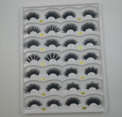 China High Quality 100% Long Natural Fluffy 3d Mink Eyelashes 25mm Thick Magnet Lashes Wholesale Seller for sale