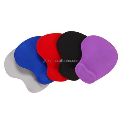 China Custom Logo Rubber Gifts Non Toxic Bumble Mouse Pad for sale