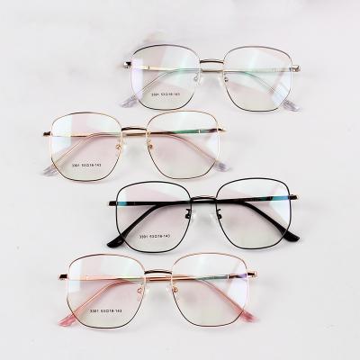 China Fahion Full Rim Metal Optical Glasses Frame Square Glass Eyewear for sale