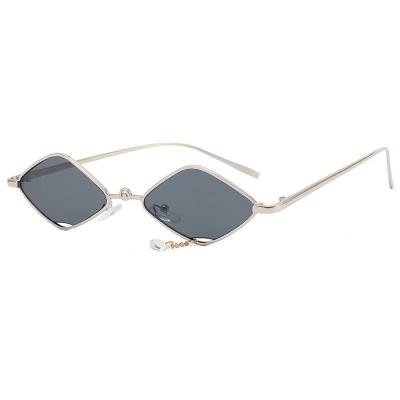 China New Personality Hip Hop Retro Vintage Metal Rhombus Frame Sun Glasses Ocean Punk Glasses Dangle Sunglasses for sale