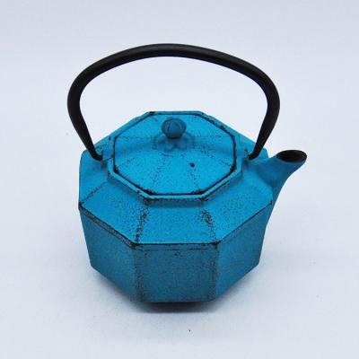 China Viable Chinese Style Antique Enamel 0.8l Decorative Cast Iron Teapot for sale