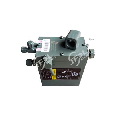 China Lift pump hydraulic pump WG9525820142 for SINOTRUK HOWO truck cab spare parts for sale