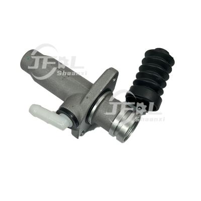 China Clutch master cylinder 216000037 for Yutong truck parts for sale