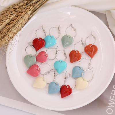 China Hot New Style Candy Color Heart FASHIONABLE Earrings Women Shape Earrings Trend 2021 Acrylic Earrings for sale