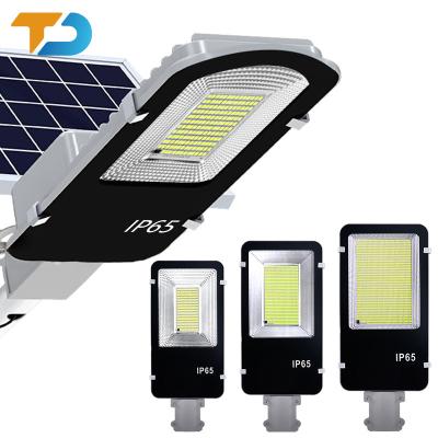 China ROAD The road is convenient to install outdoor waterproof 100w 150w 200w solar street light for sale