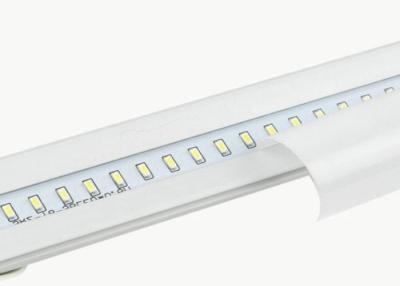 China Lâmpada rachada de alumínio alta 75Ra do brilho 7Watt 600mm SMD2835 T5 para interno à venda