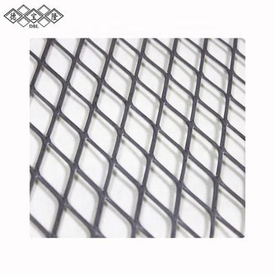 China Metal Mesh Walkway Metal Mesh Grid Raised Decorative Raised Walkway Raised Wall Panels for sale