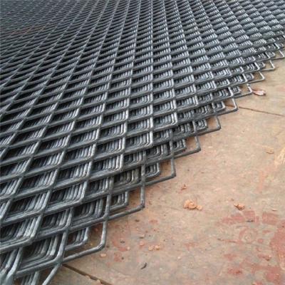 China Beautiful 4*8 expanded metal lowes expanded metal size chart stretch expanded metal mesh for sale