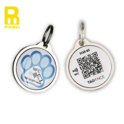 China Personalized QR Code NFC Pet Tag Tracking RFID Dog Tag Epoxy Tags With Blister Card for sale