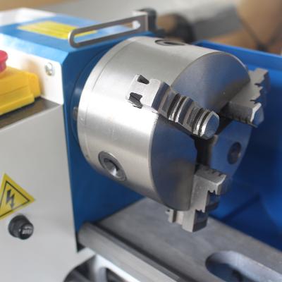 China Home Use Small 0.01-0.03mm Accuracy Universal Metal Spindle Manual Lathe Machine for sale