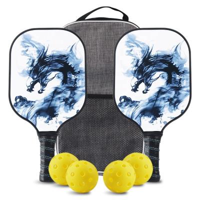 China Durable and Portable 2 Carbon Fiber Pickleball Pickleball Paddles Set Set Lightweight Pickleball Racket and 4 Balls Including Portable Carry Bag for sale