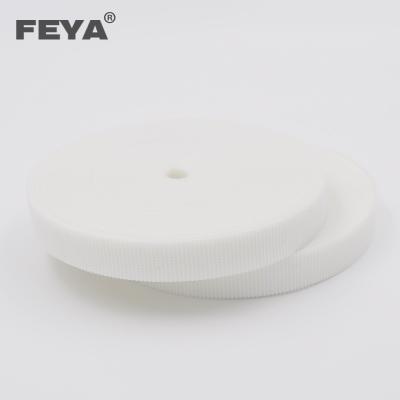 Chine 25mm bande ont moulé attache en plastique de crochet et de boucle pour des vêtements de DIY à vendre