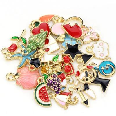 China Charms For Jewelry Making 30pcs Mixed Designs Starfish Flower Heart Enamel Wholesale Charms For Jewelry Making for sale