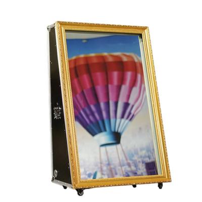 中国 Best Quality 65 inch or 55 inch Mirror Booth Magic Mirror Selfie Photo Booth with Ir Touch Frame 販売のため