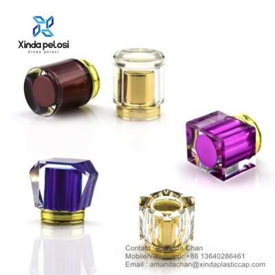 China Customize Perfume Bottle Cap Plastic PP Perfumes Cap For Cosmetic Bottles for sale