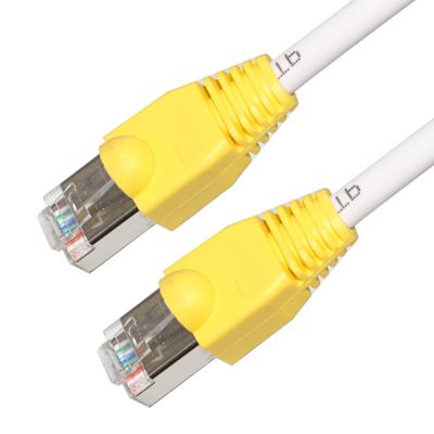 中国 26Awg Cat5e 4 ペア Cat5 Cat6 ネットワークケーブル 25フィート シールド オーダーメイド 販売のため