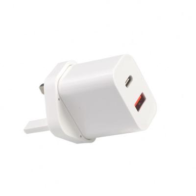 中国 1A+1C USB 移動充電器 急速充電タイプC 急速 30W 壁 UK Qc 充電 販売のため