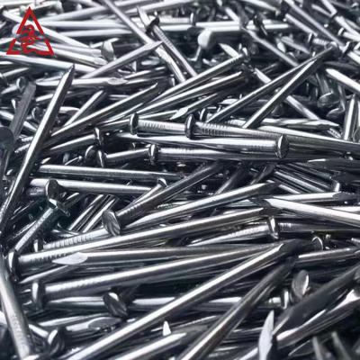 Cina hot sell common nails, wire nails china flat head common nails iron large electro galvanized iron spike wire Steel na in vendita