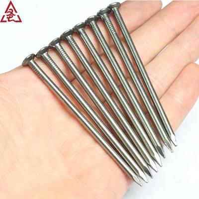 Cina Professional Common Wire Nails Distribution Various Q195 Q235 Polishing Surface in vendita