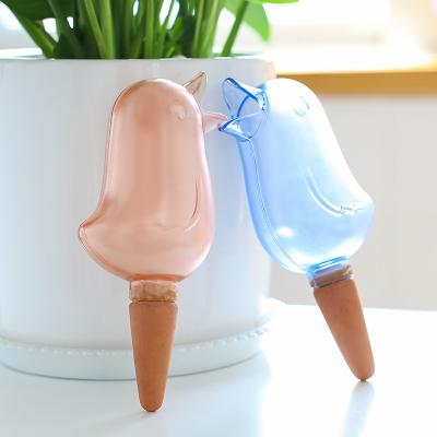 China Eco-Friendly Automatic Lazy Bird Shape Flower Self Watering Plant House Holiday Kettle Watering Transparent Automatic Drip for sale