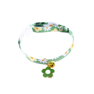 China Guaranteed Stocked Variety Flowers Quality Anti-choking Flower Adjustable Collar Unique Pet Shop Accessories for Cats Dogs for sale