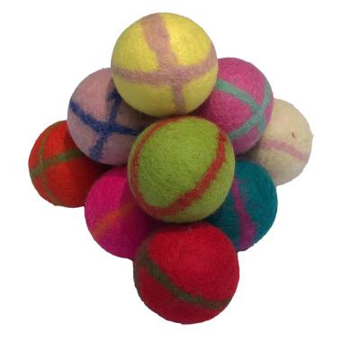 China Hot Sale Environment Friendly Wool Felt Balls For Christmas Decoration Wool Felt Ball for sale