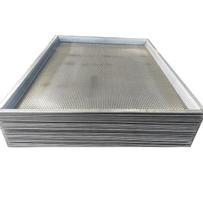 China Corrosion resistance 304 stainless steel tray 316L stainless steel punch baking tray can be used to oven dry the car for sale