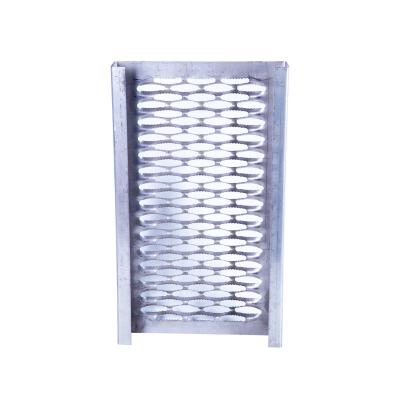 China Corrosion Resistance Perforated Skid Plate With Crocodile Mouth Hole for sale