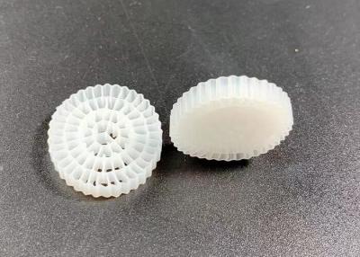 China HDPE Mbbr-Fördermaschinen-Biofilter für Fischfarm verschob Betten 25x4MM zu verkaufen