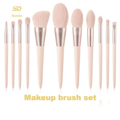 China Soft Bristle Professional Make Up Brush High Quality Synthetic Hair Soft Wooden Handle 11pcs Makeup Brush With Private Label for sale