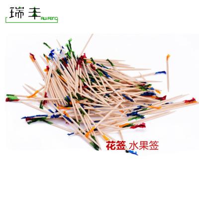 China Disposable China Made 65*2.2mm Biodegradable Wooden Toothpicks for sale