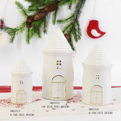 China Modern Christmas White Porcelain Village Houses Ceramic Houses Party Decorations for sale