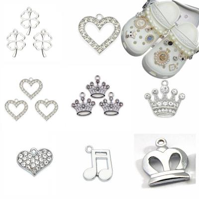 China Shoe Buckle Jugs Wholesale Luxury Shoe Charms Metal Bling Designer Clog Charms Accessories Decoration For Shoe Decoration for sale