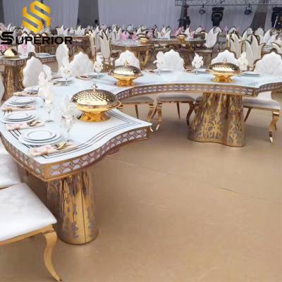 China Modern Bright Color Lighted Led Half Moon Shape Organic Board Table Top Wedding for sale