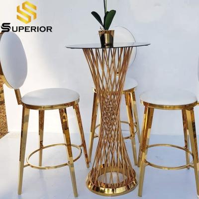 China Modern factory direct sales mirror metal wire frame end coffee table glass top bar table for sale