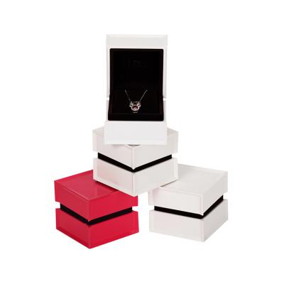 China Luxury Paper Ring Box Jewelry Display Case Jewelry Gift Box Wedding Gift for sale