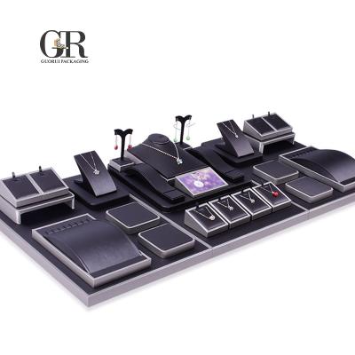 China Custom Made Gray Velvet Jewelry Holder Jewelery Display Set Fashion Guorui Handmade Jewelry Display Factory for sale