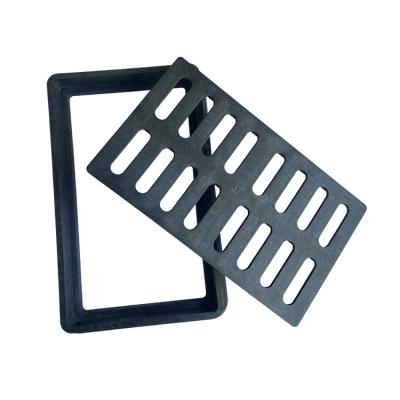 China Durable High Quality Durable Water Rain Gutter Grating Black Sewer Manhole Cover Drainage Grate for sale