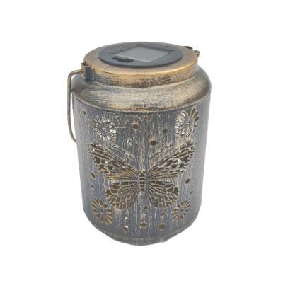 China Best Selling Outdoor Hanging Solar Garden Metal Lantern for Patio Garden Walkway Table Top Decorate for sale