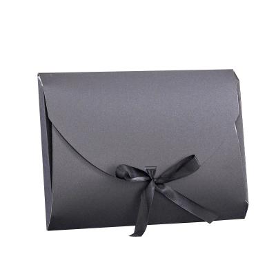 China Factory Price Recyclable Free Sample Wedding Clothes T Shirt Envelope Gift Packaging Box With Ribbon for sale