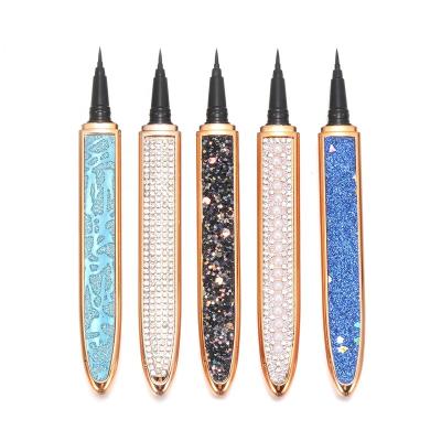 China Color Eyeliner Glue Pen For 3d Mink Eyelashes Waterproof Silk Eyelashes for sale