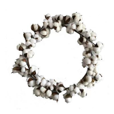 China Wholesale Christmast Ornament Christmas Decoration Apple Eucalyptus Garland Eucalyptus Leaves Dry Flower Garland for sale