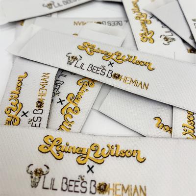 Китай High Density Sustainable Custom Woven Polyester Clothing Label Neck Label Garment Label продается