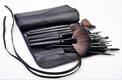 Chine Pleine brosse de lecture de maquillage de 32 morceaux avec des brosses de maquillage de marque de distributeur de sac à vendre