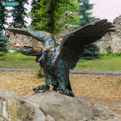 China China Outdoor Life Size Animal Bird Sculpture Metal Park Bronze Eagle Statue for sale