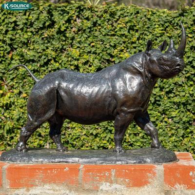 China China Factory Outdoor Art Casting Large Metal Crafts Garden Metal Crafts Cast Copper Rhino Rhino Statue for sale