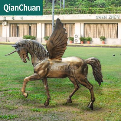 China China FRP Fiber Resin Pegasus Sculpture Realistic Life Size Fiberglass Horse Sculpture for sale