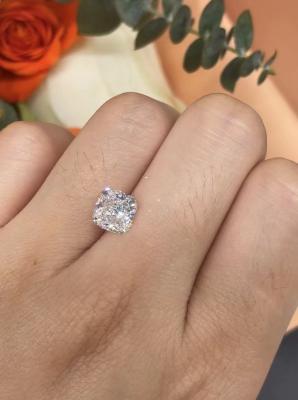 China El amortiguador descolorido de 1 quilate de VVS-VS cortó el diamante flojo IGI certificado en venta